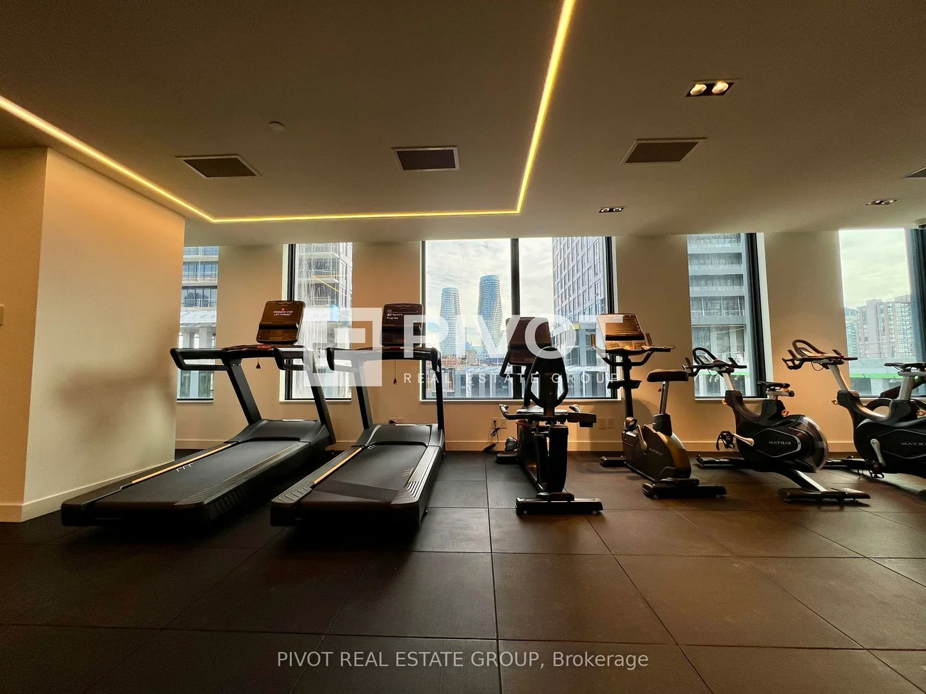 4015, The Exchange, City Centre, Mississauga