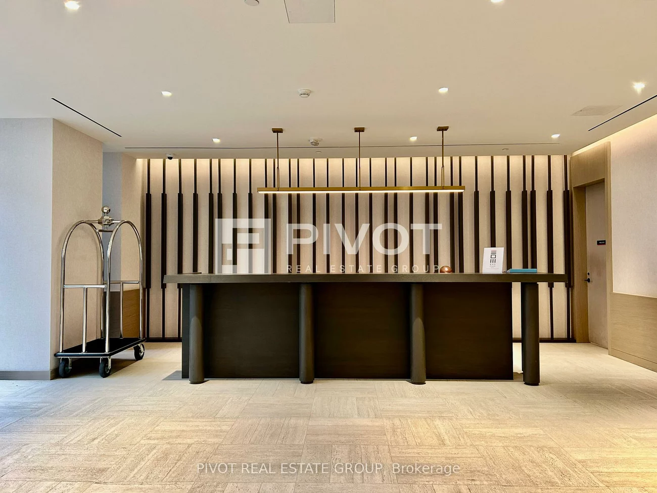 4015, The Exchange, City Centre, Mississauga