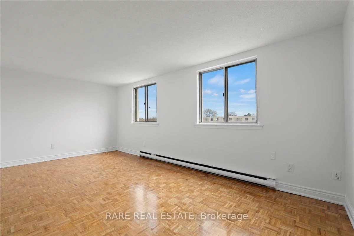 7555, Goreway, Malton, Mississauga