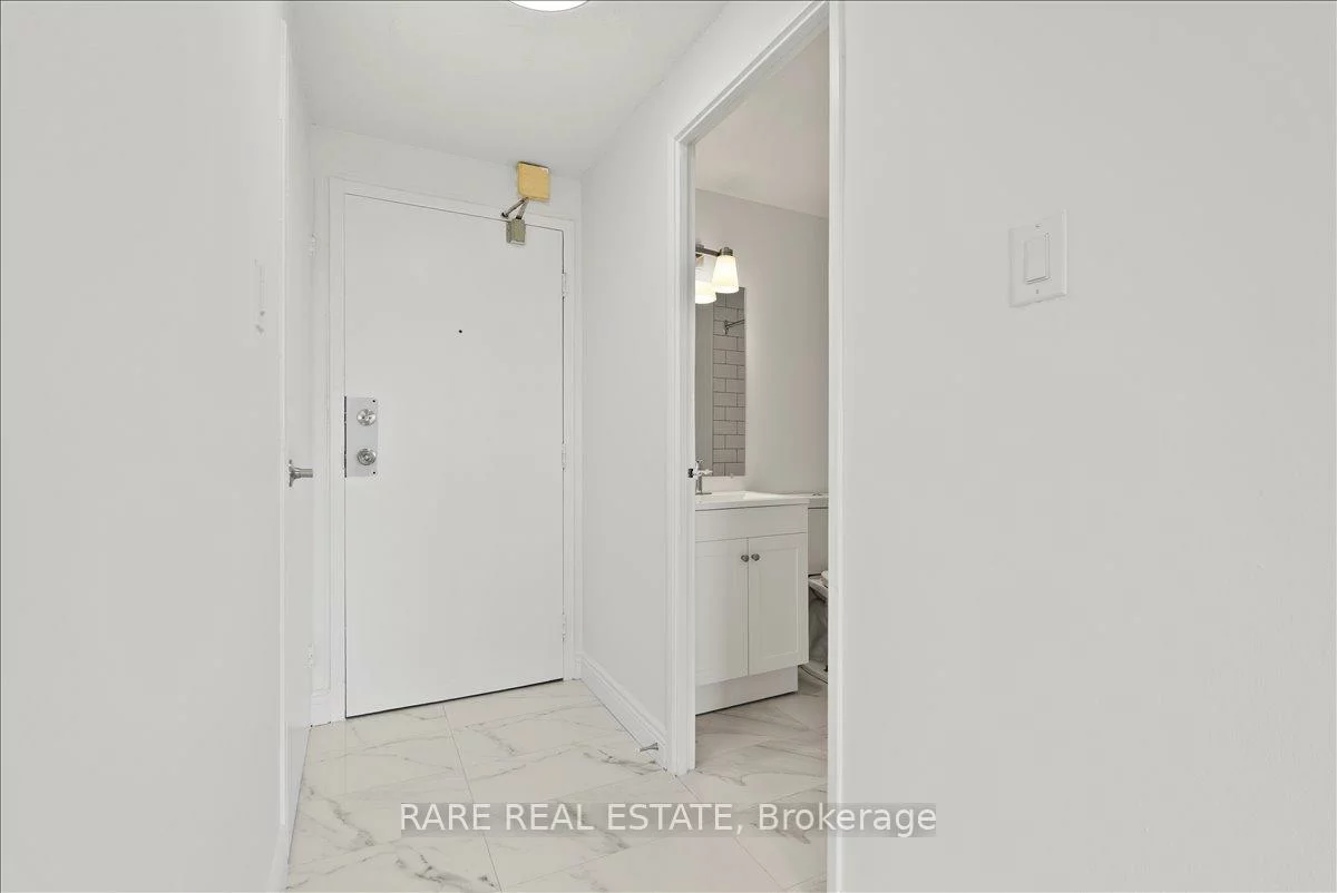 7555, Goreway, Malton, Mississauga