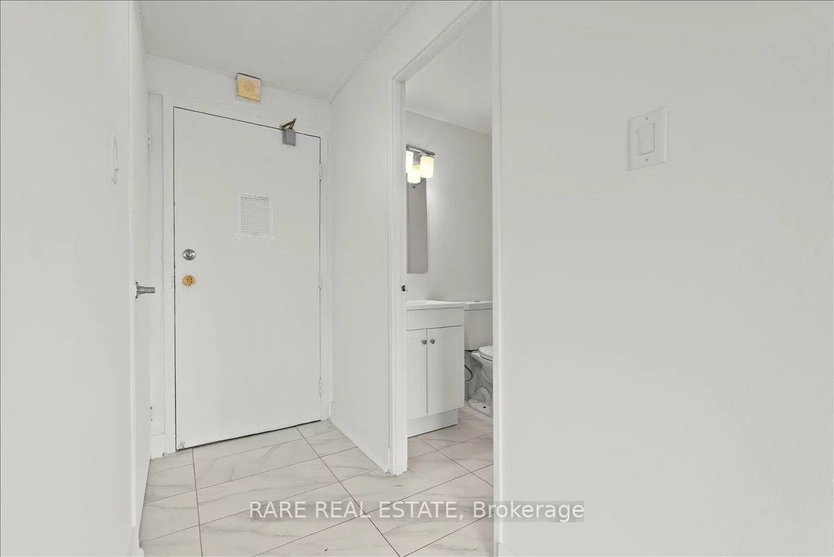 7555, Goreway, Malton, Mississauga