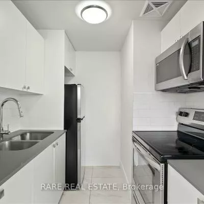 7555, Goreway, Malton, Mississauga