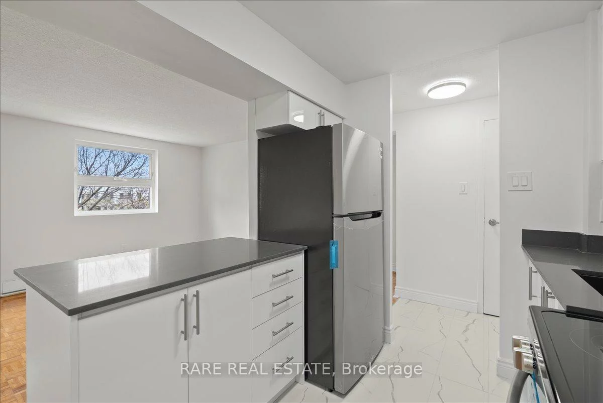 7555, Goreway, Malton, Mississauga