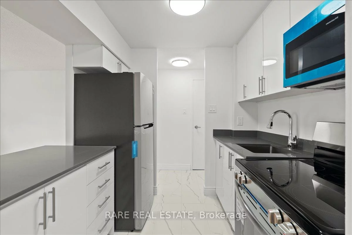 7555, Goreway, Malton, Mississauga