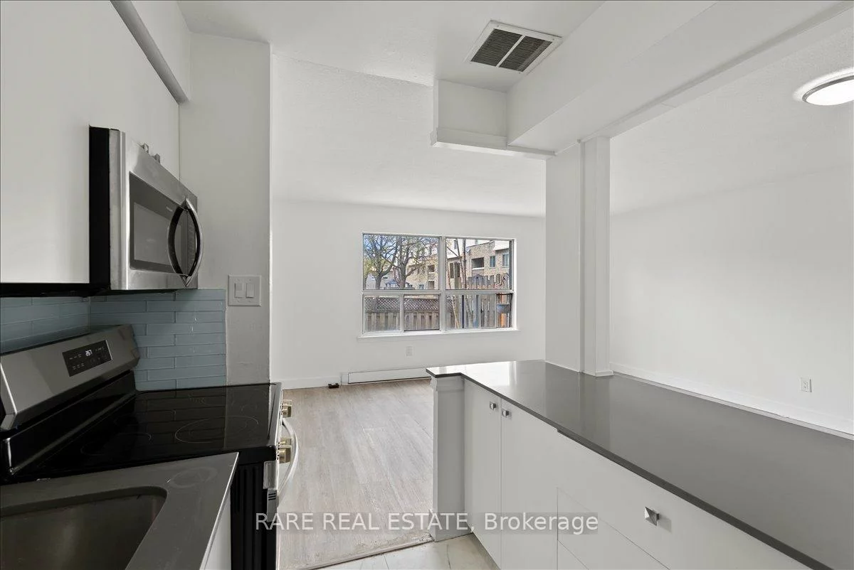 7555, Goreway, Malton, Mississauga