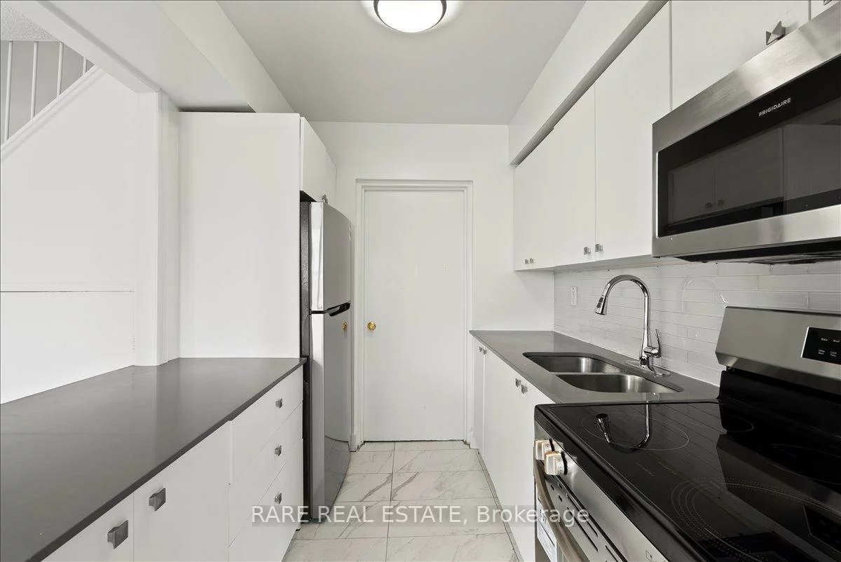 7555, Goreway, Malton, Mississauga