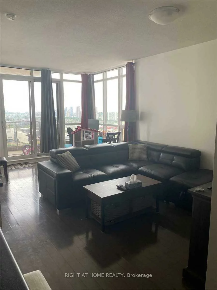 4080, Living Arts, City Centre, Mississauga