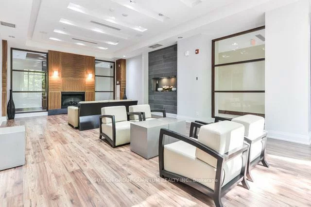 310, Burnhamthorpe, City Centre, Mississauga