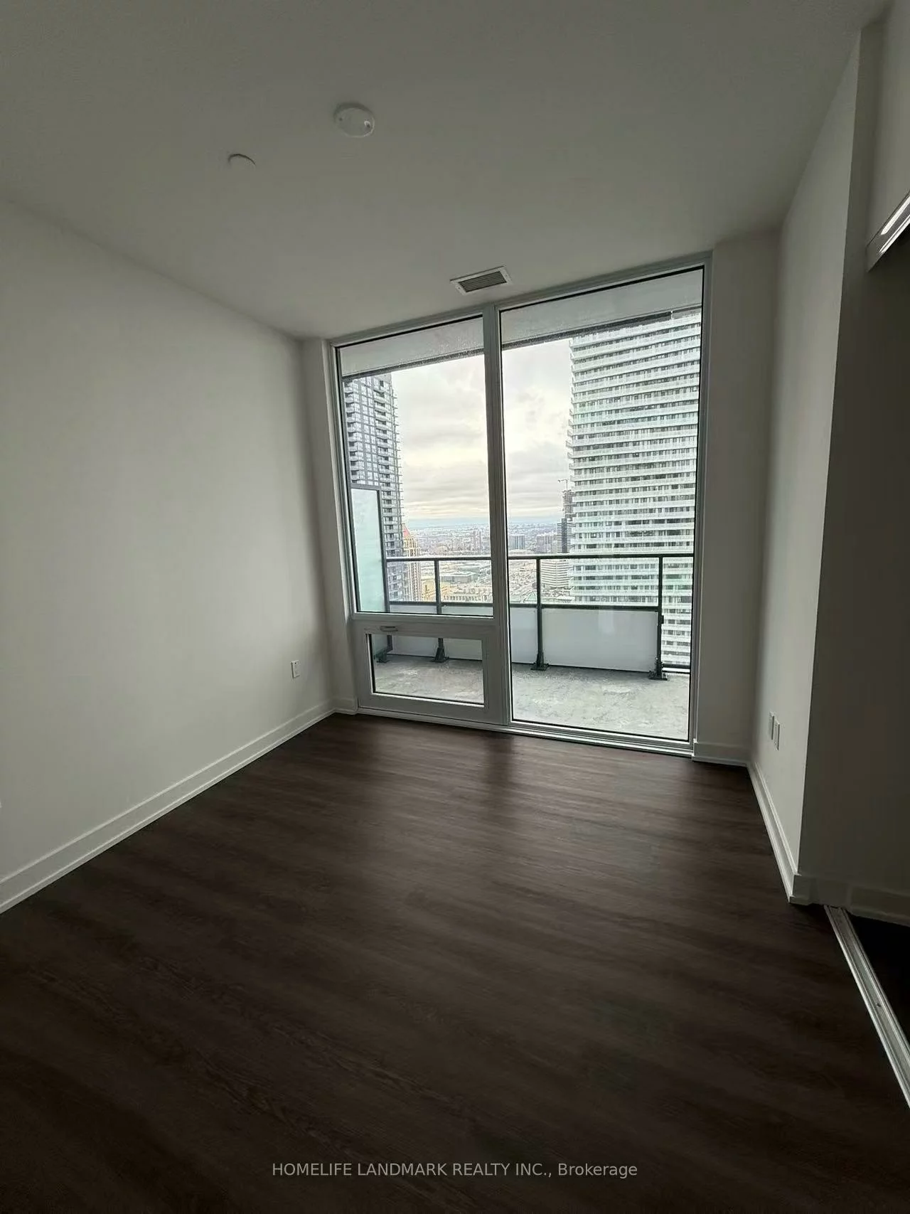 448, Burnhamthorpe, City Centre, Mississauga