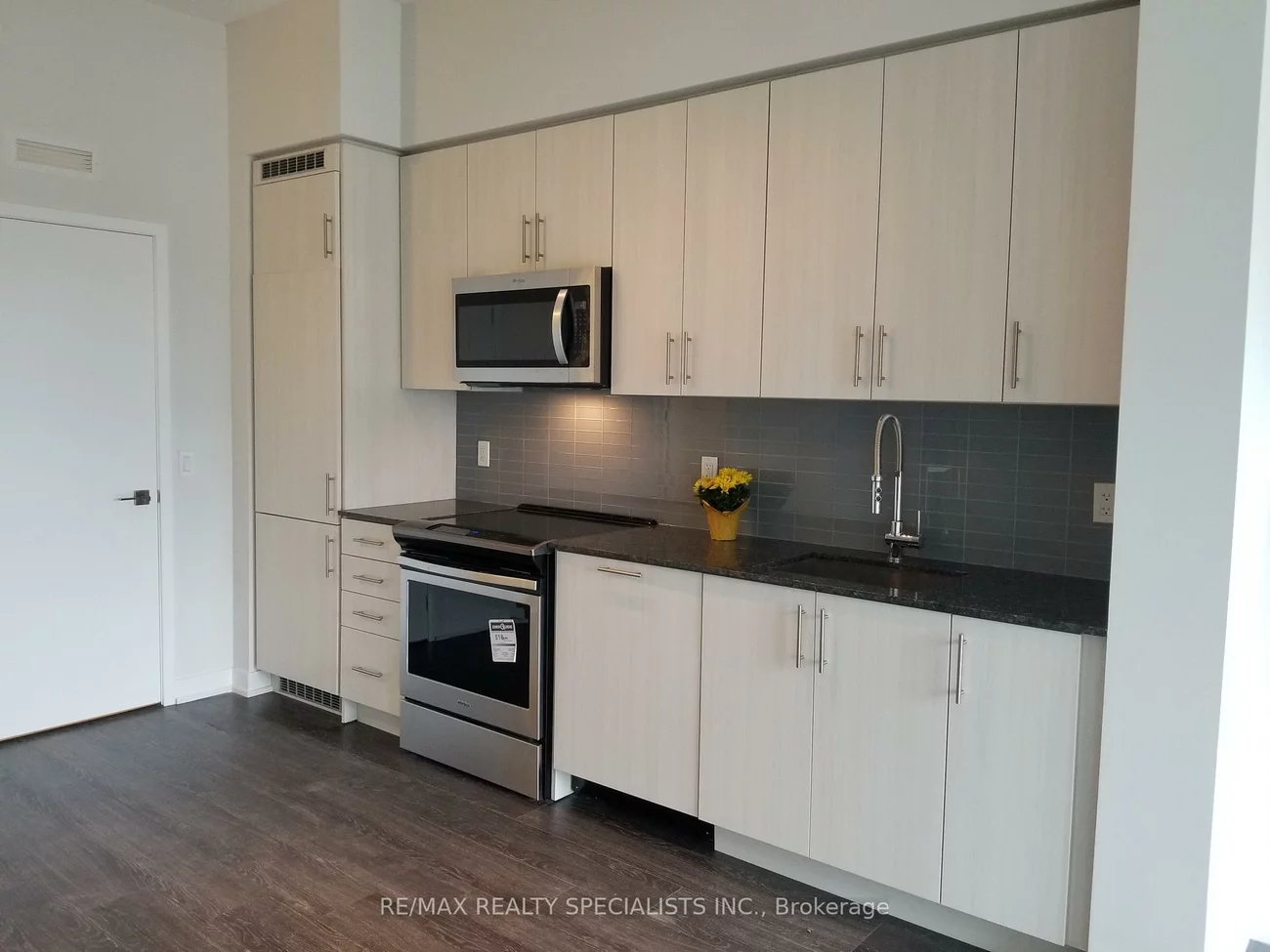 4085, Parkside Village, City Centre, Mississauga
