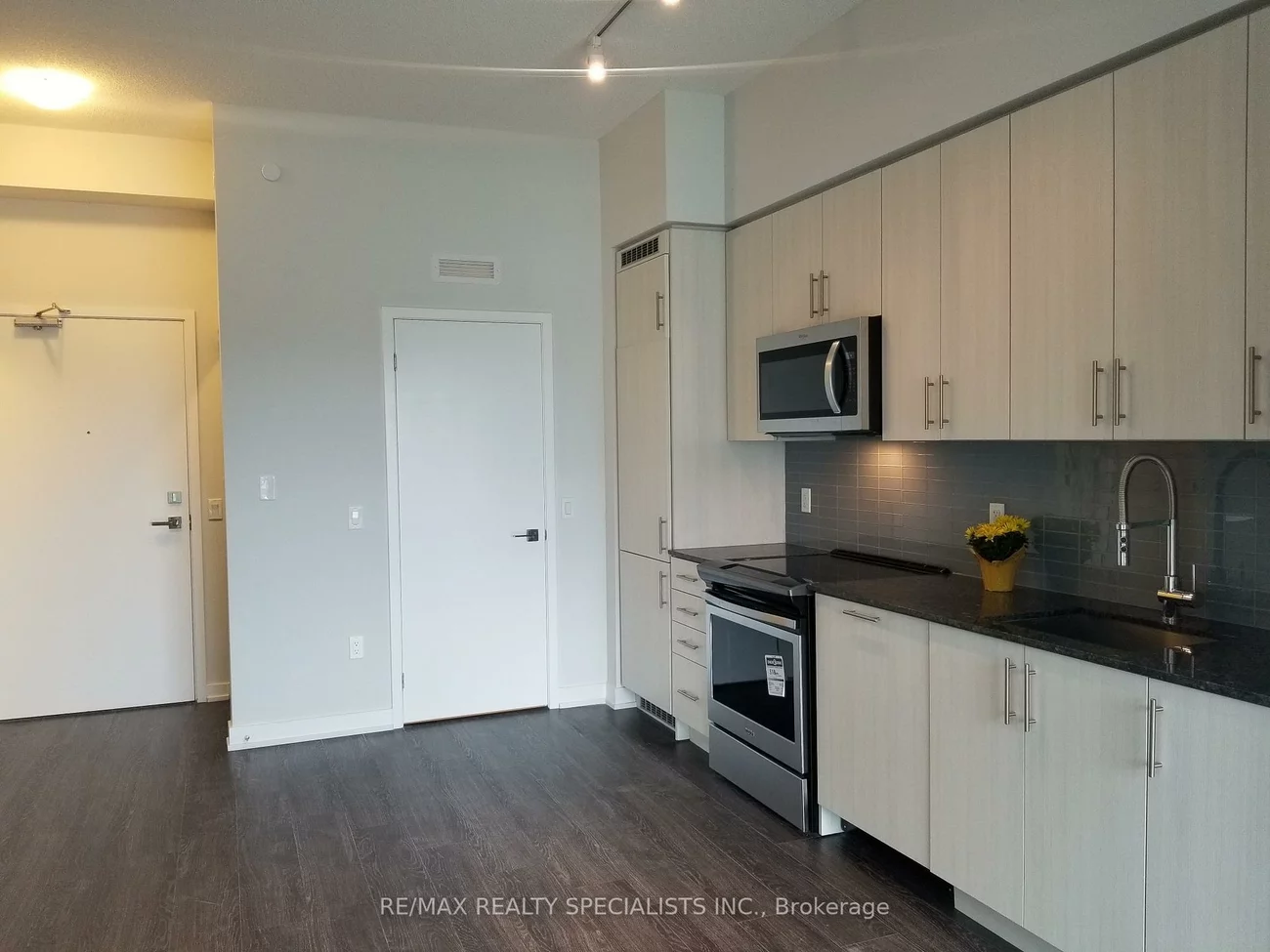 4085, Parkside Village, City Centre, Mississauga