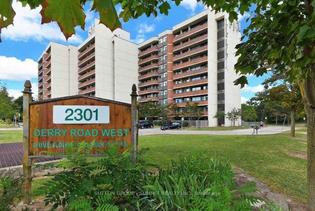 2301, Derry, Meadowvale, Mississauga