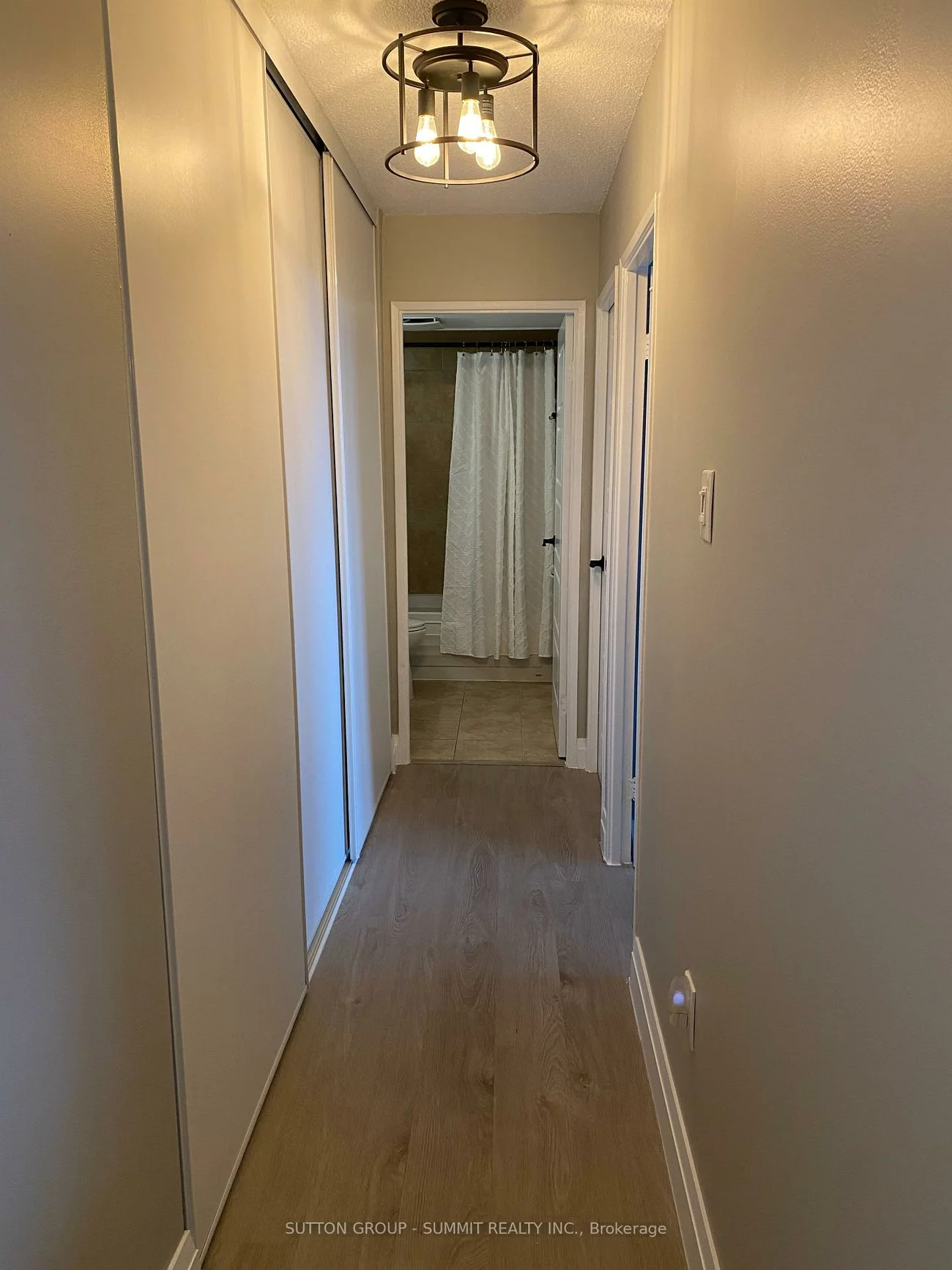 2301, Derry, Meadowvale, Mississauga