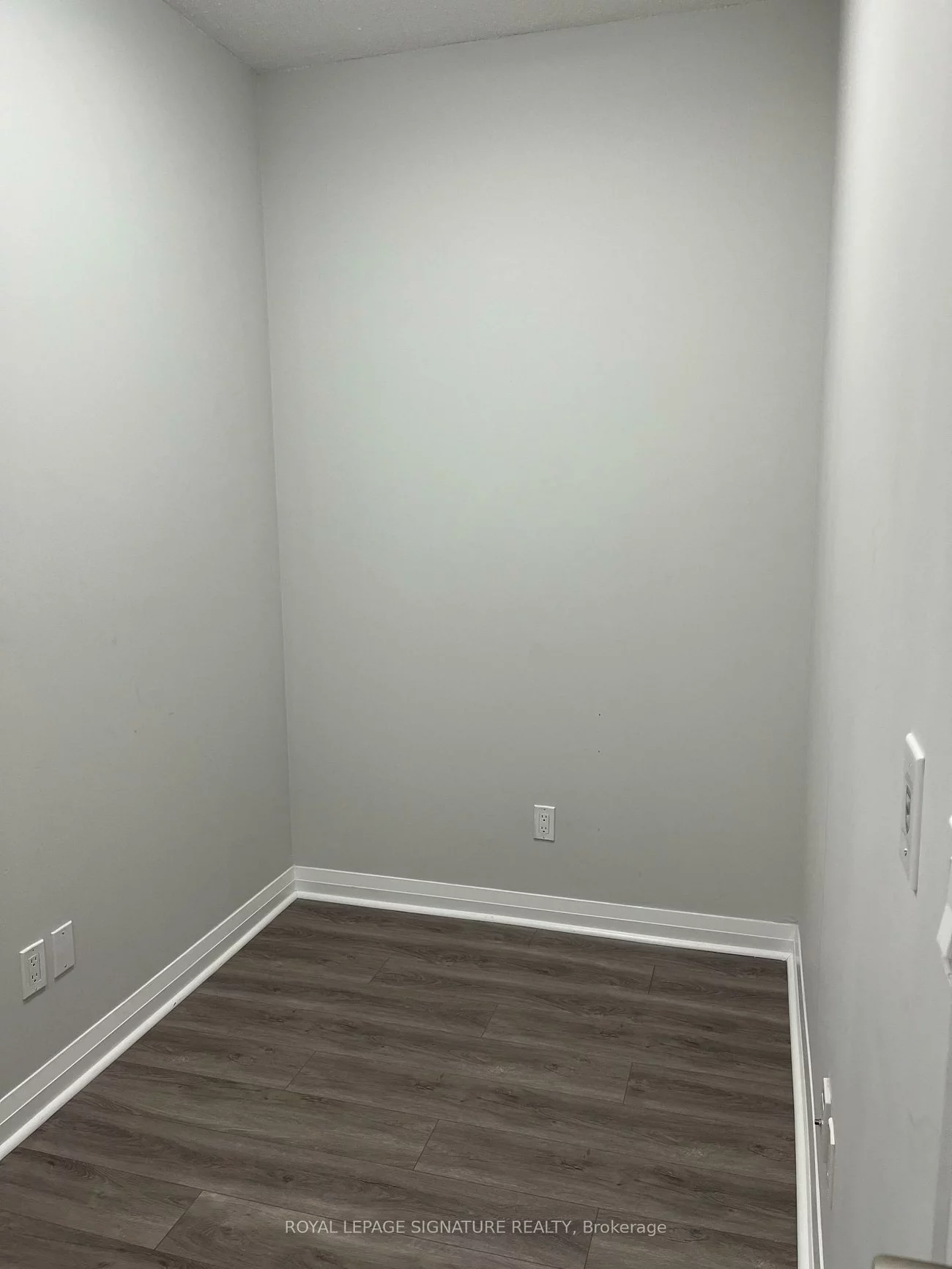 55, Eglinton, Hurontario, Mississauga
