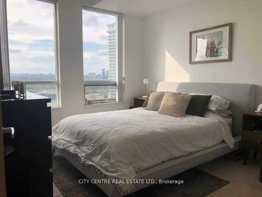 388, Prince Of Wales, City Centre, Mississauga