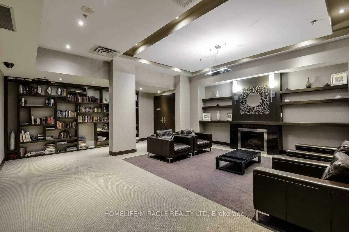 80, absolute, City Centre, Mississauga