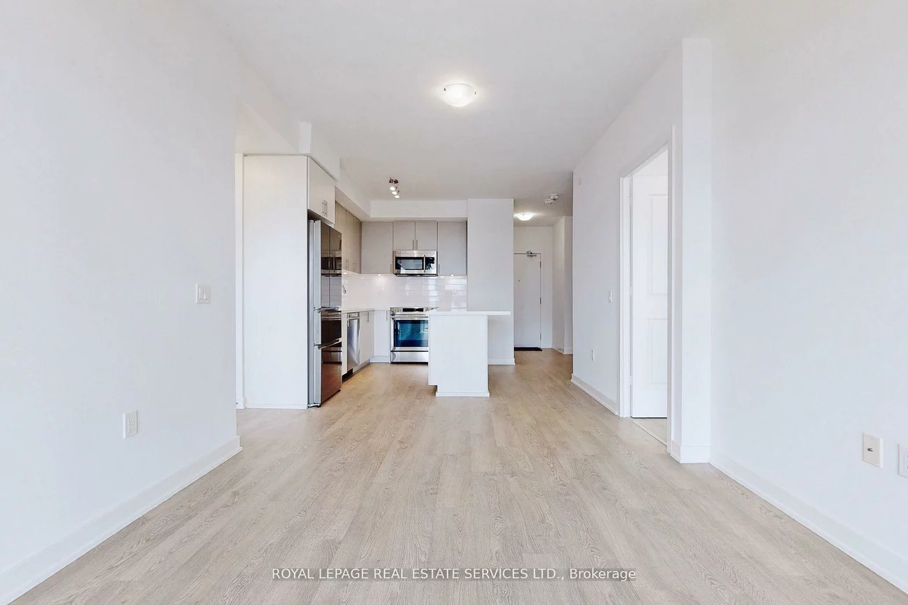 4677, Glen Erin, Central Erin Mills, Mississauga