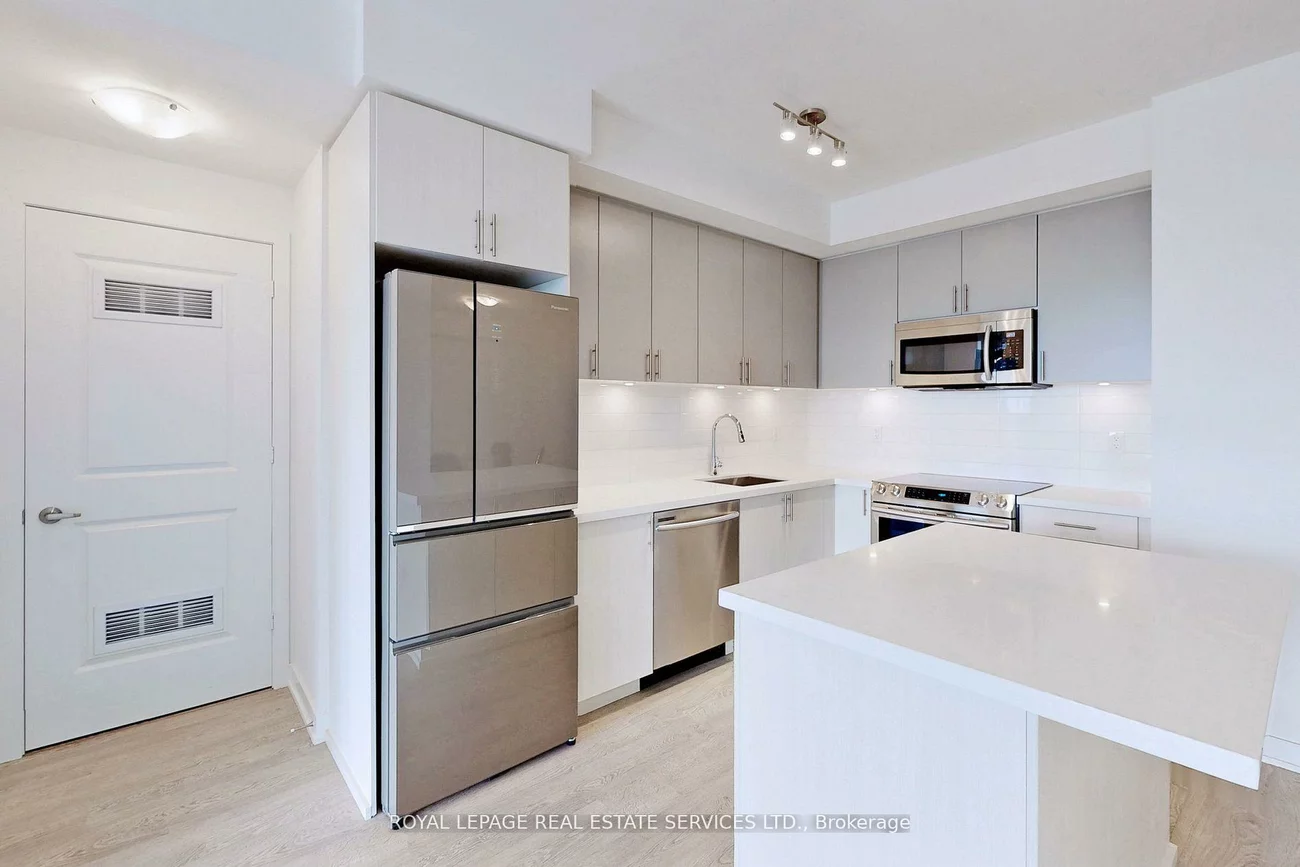 4677, Glen Erin, Central Erin Mills, Mississauga