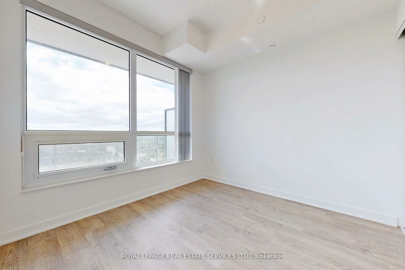 4677, Glen Erin, Central Erin Mills, Mississauga