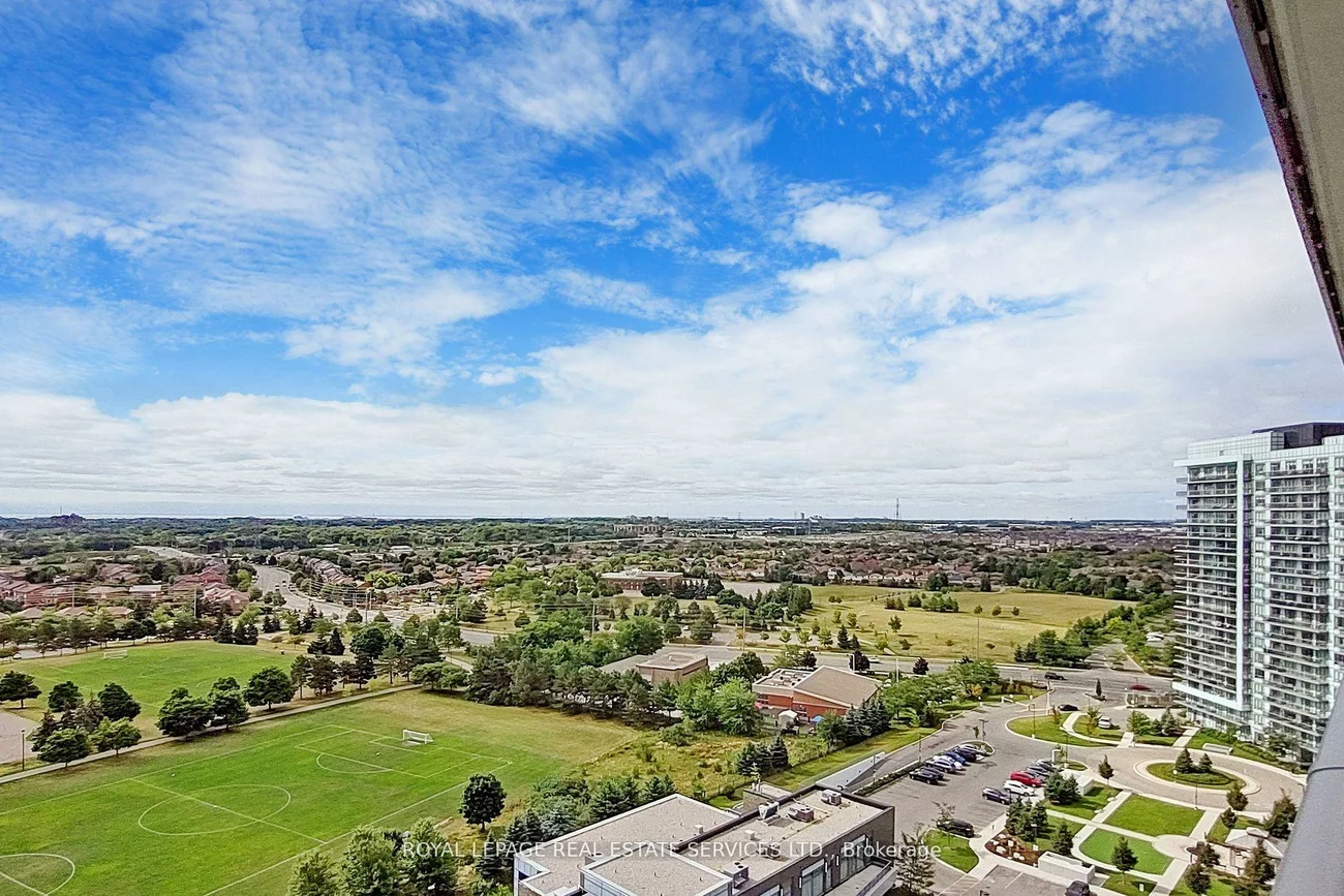 4677, Glen Erin, Central Erin Mills, Mississauga