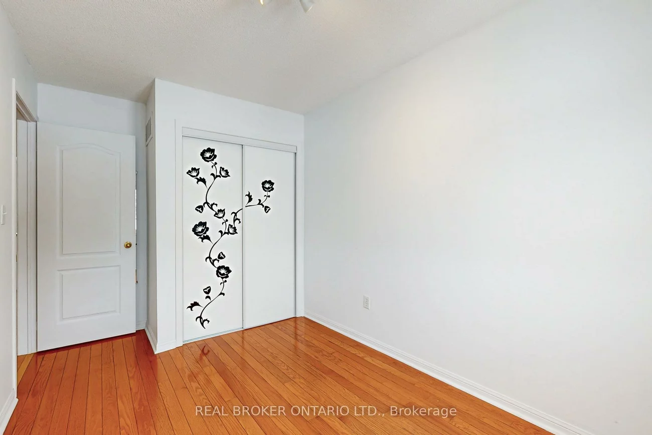 3030, Breakwater, Cooksville, Mississauga