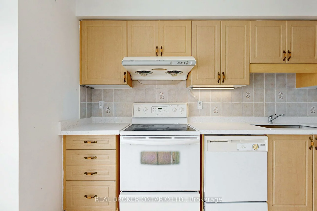 3030, Breakwater, Cooksville, Mississauga