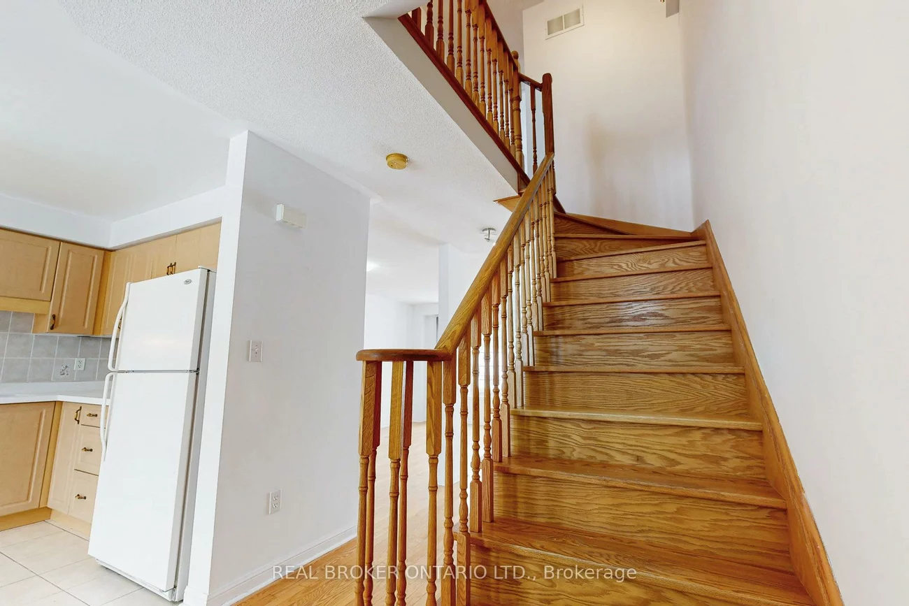3030, Breakwater, Cooksville, Mississauga