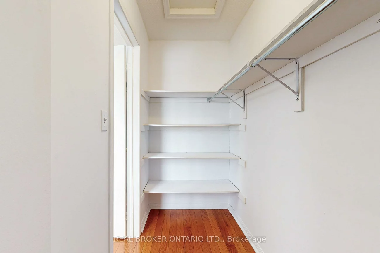 3030, Breakwater, Cooksville, Mississauga