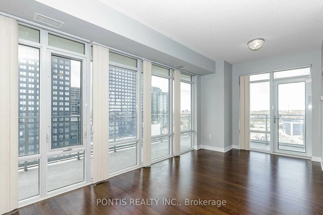 360, Square One, City Centre, Mississauga