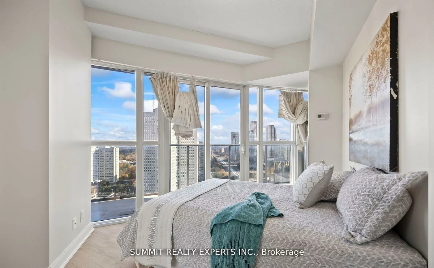 60, Absolute, City Centre, Mississauga