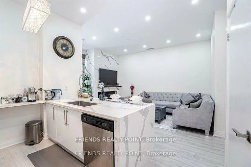 4011, Brickstone, City Centre, Mississauga