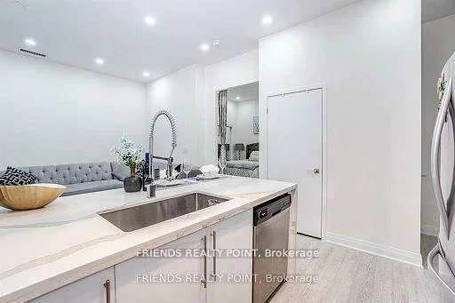 4011, Brickstone, City Centre, Mississauga