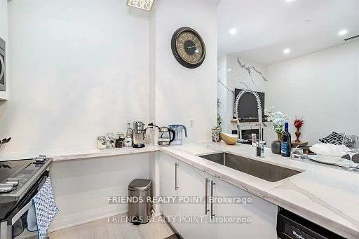 4011, Brickstone, City Centre, Mississauga