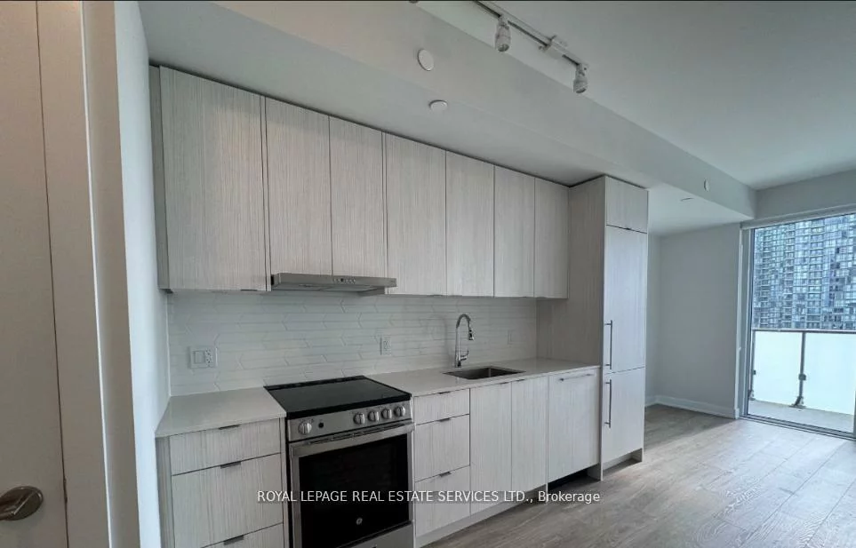 4130, Parkside Village, Creditview, Mississauga