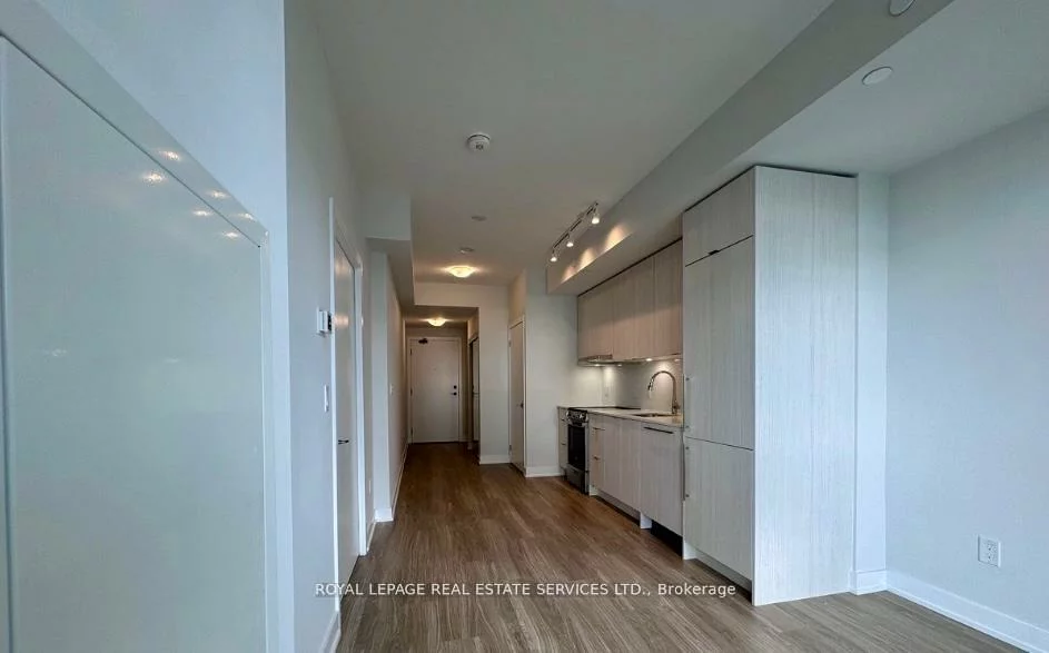 4130, Parkside Village, Creditview, Mississauga