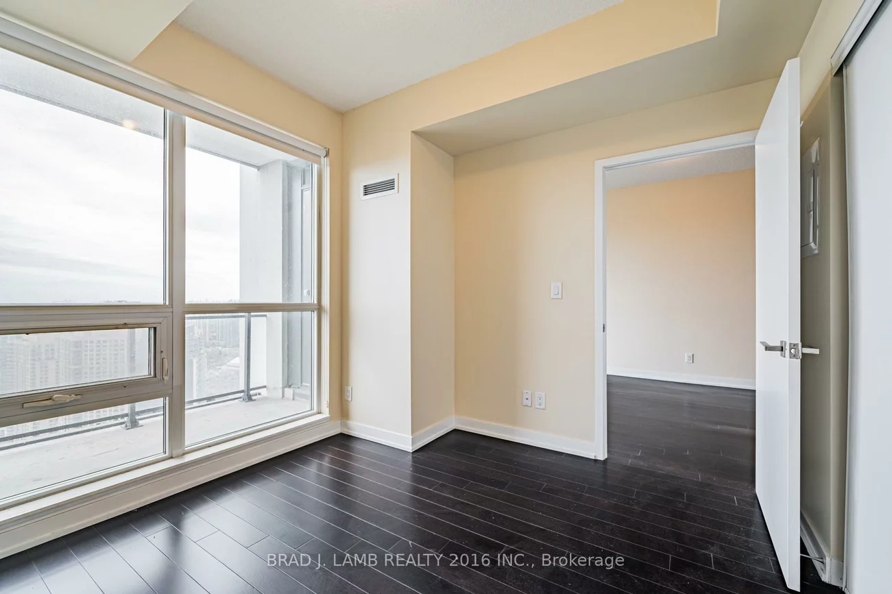 4011, Brickstone, Creditview, Mississauga