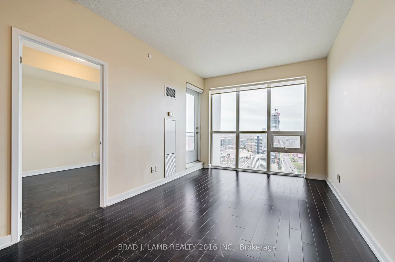 4011, Brickstone, Creditview, Mississauga