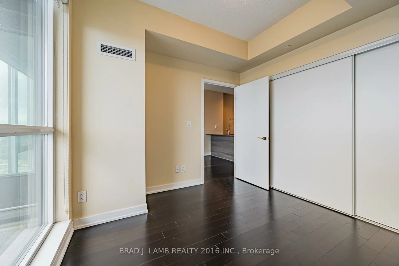 4011, Brickstone, Creditview, Mississauga