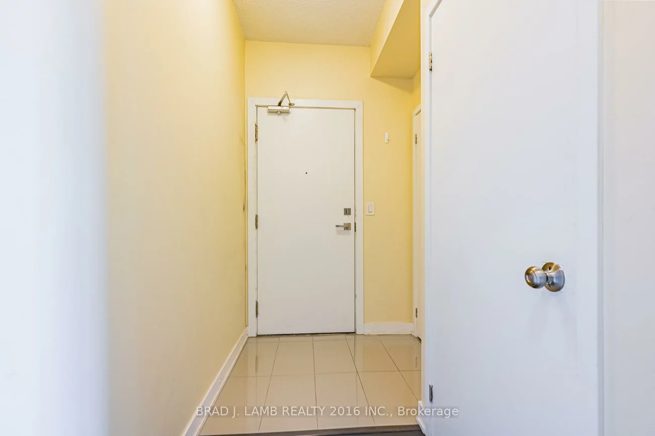 4011, Brickstone, Creditview, Mississauga