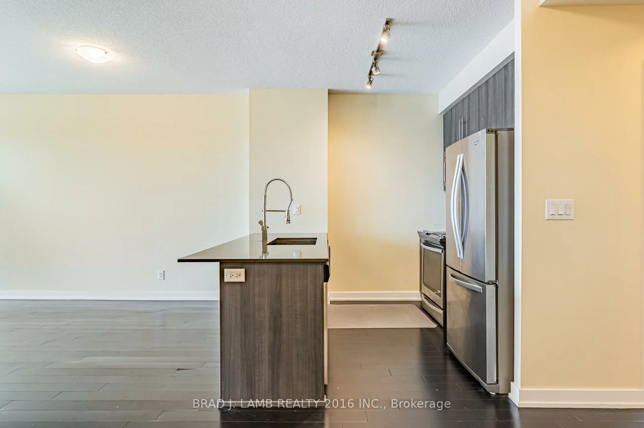 4011, Brickstone, Creditview, Mississauga