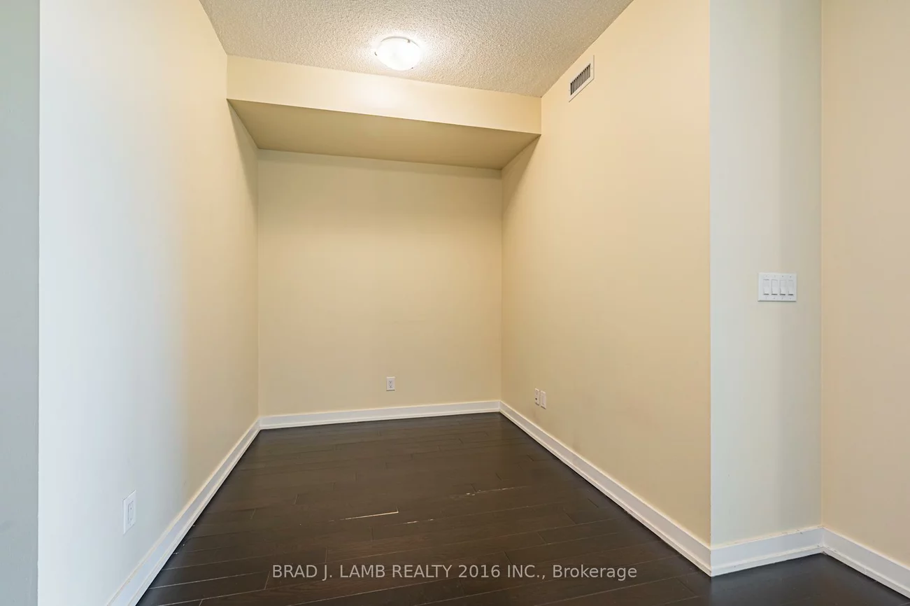 4011, Brickstone, Creditview, Mississauga