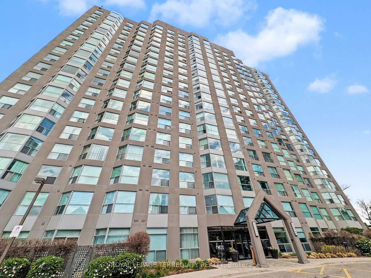 2155, Burnhamthorpe, Erin Mills, Mississauga