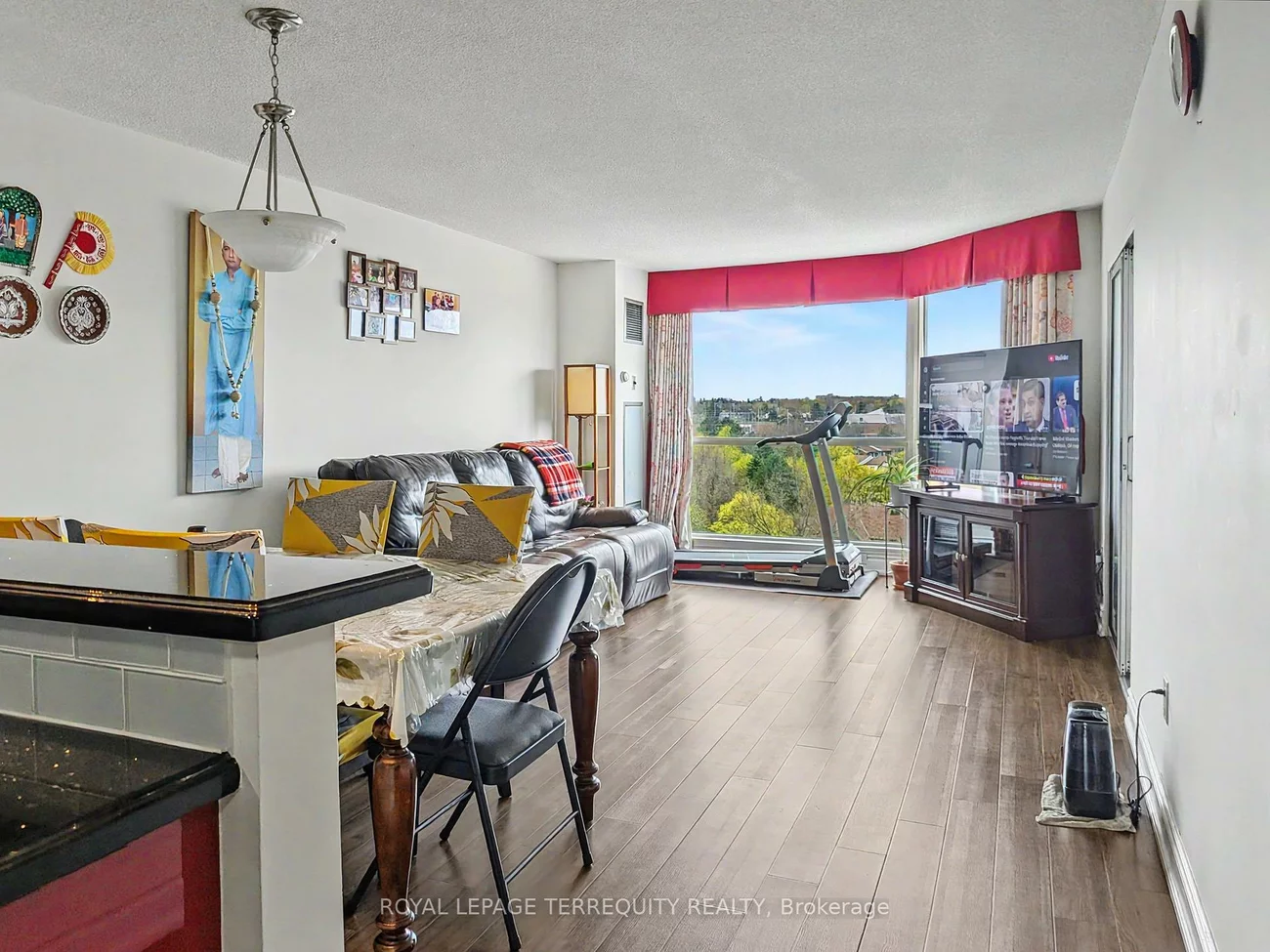 2155, Burnhamthorpe, Erin Mills, Mississauga