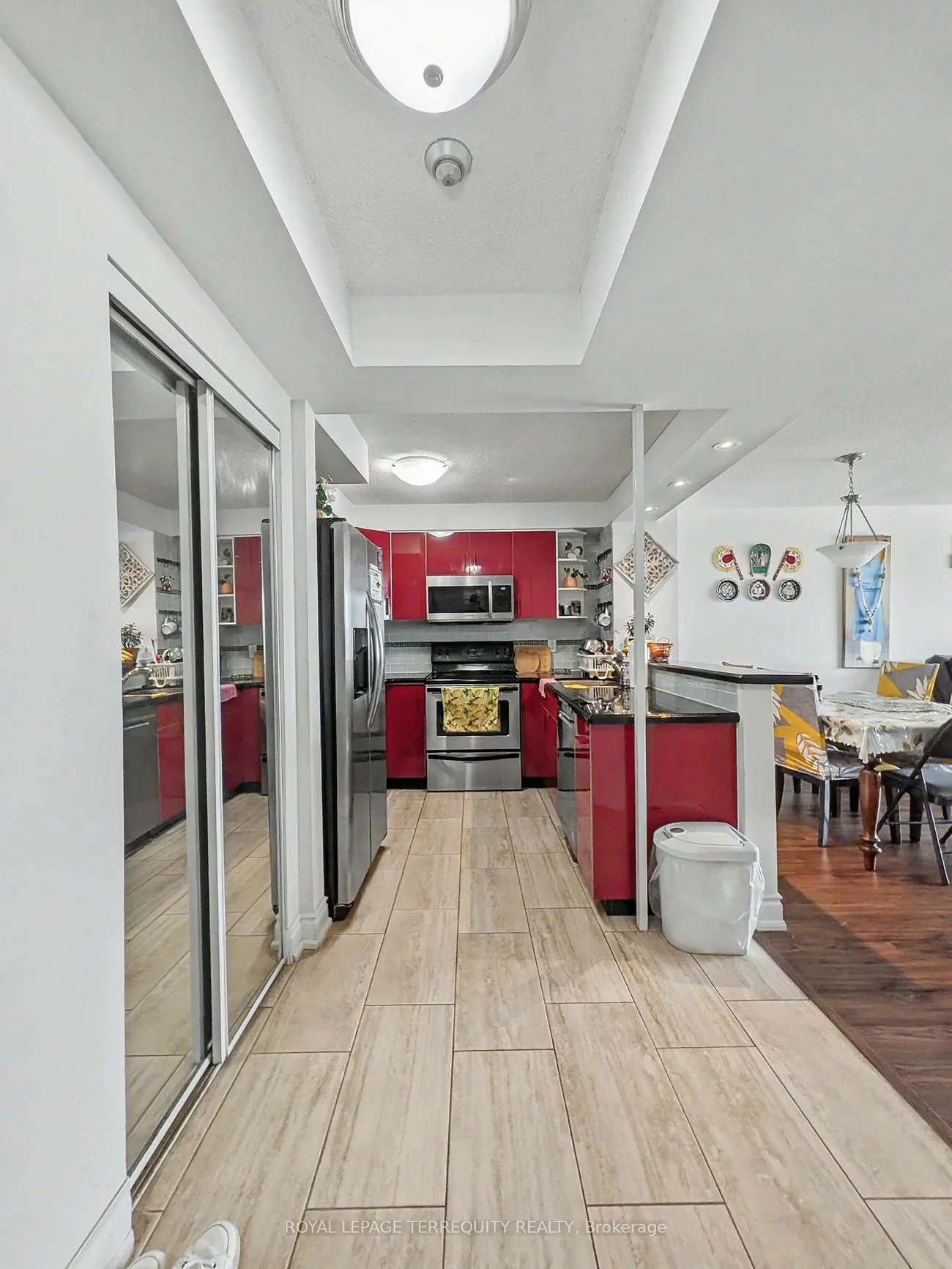 2155, Burnhamthorpe, Erin Mills, Mississauga