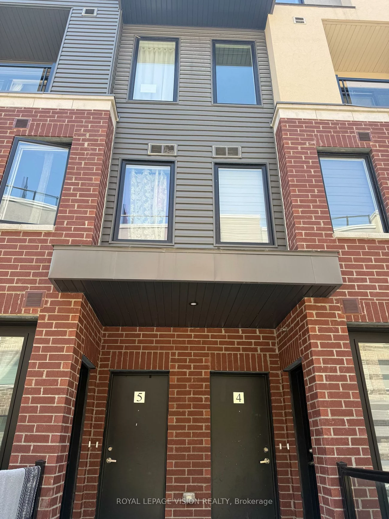 3556, Colonial, Erin Mills, Mississauga
