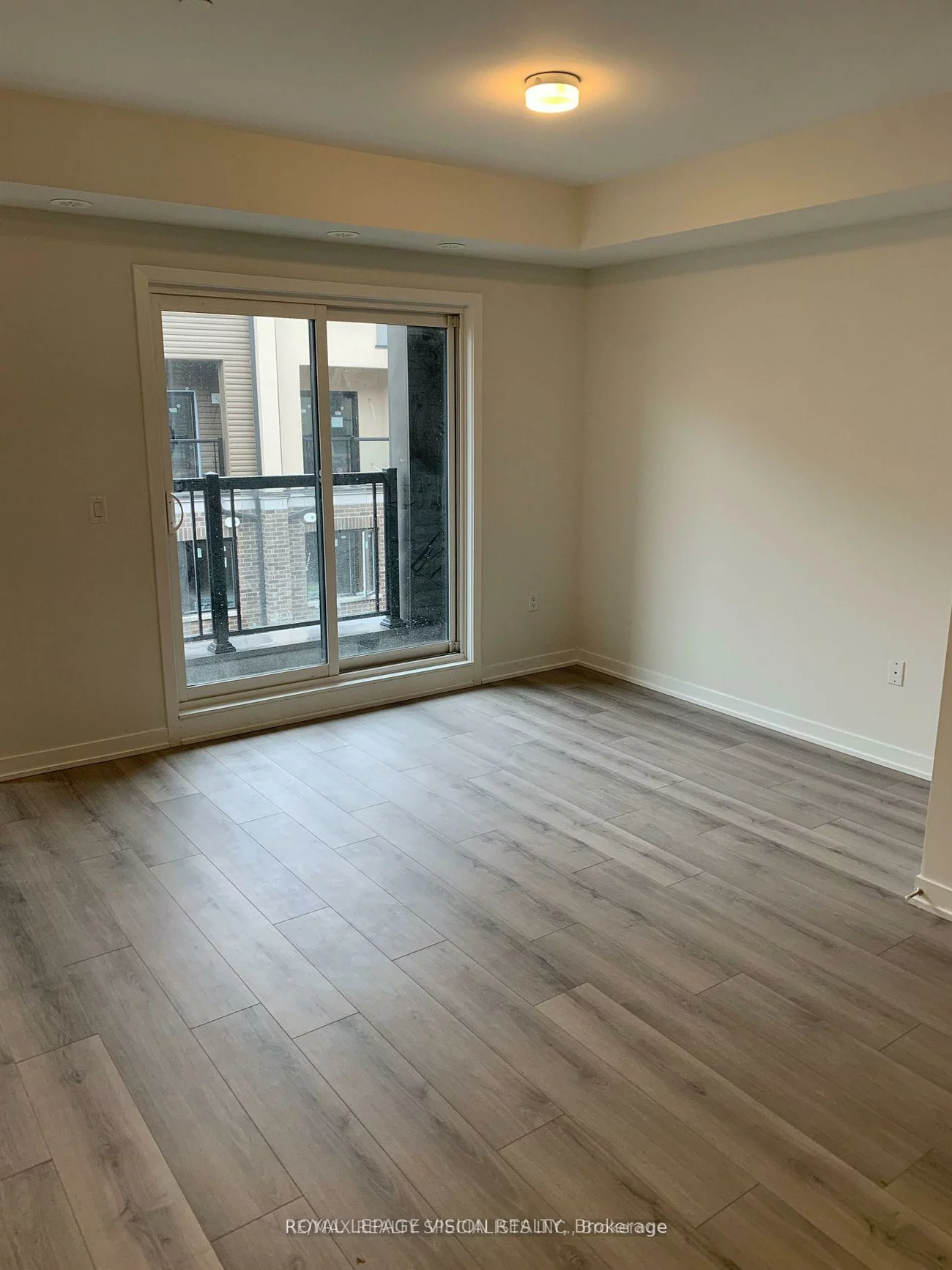 3556, Colonial, Erin Mills, Mississauga