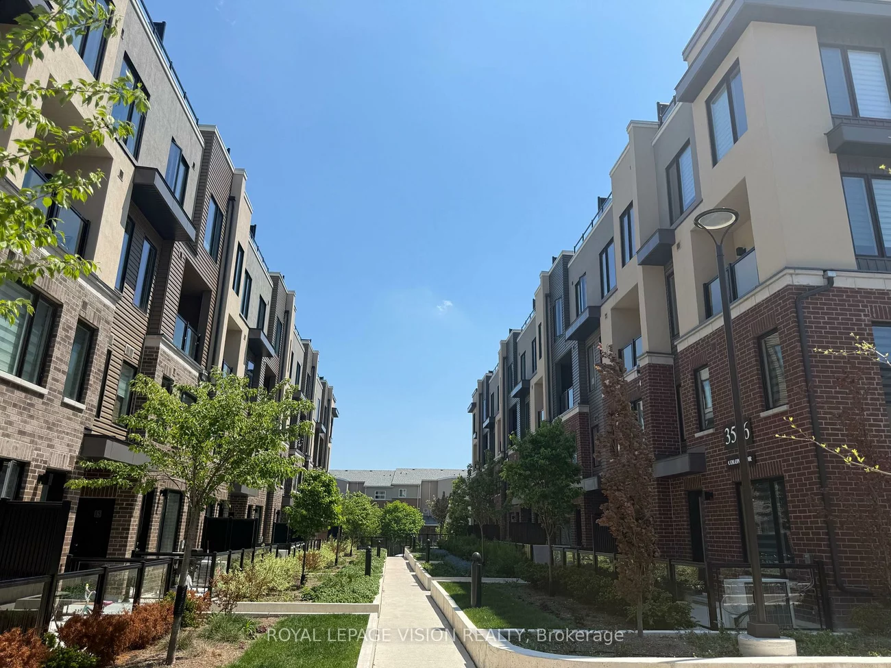 3556, Colonial, Erin Mills, Mississauga