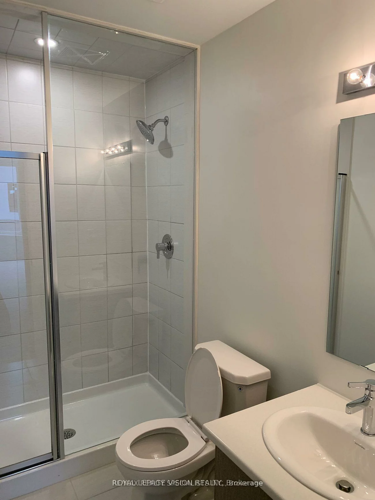 3556, Colonial, Erin Mills, Mississauga