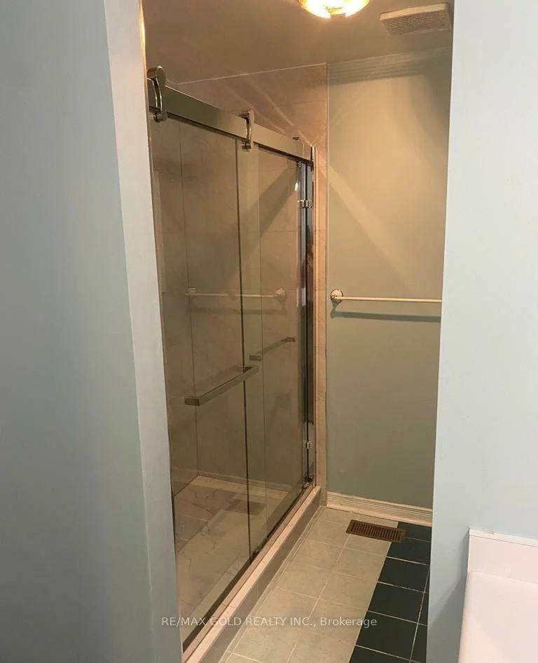 2550, Thomas, Central Erin Mills, Mississauga