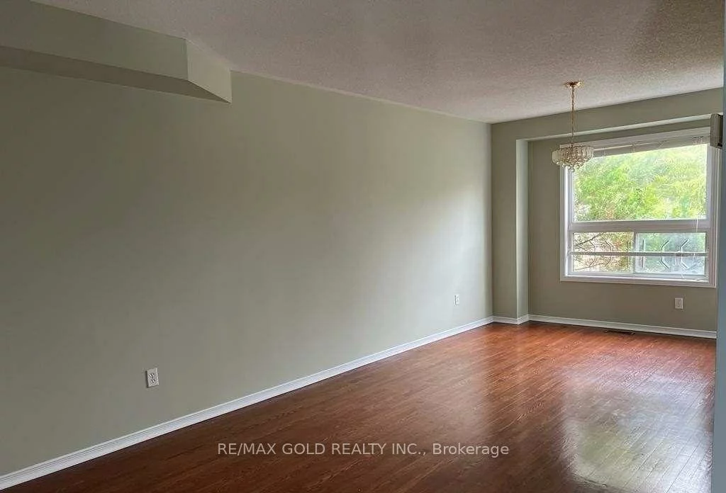 2550, Thomas, Central Erin Mills, Mississauga
